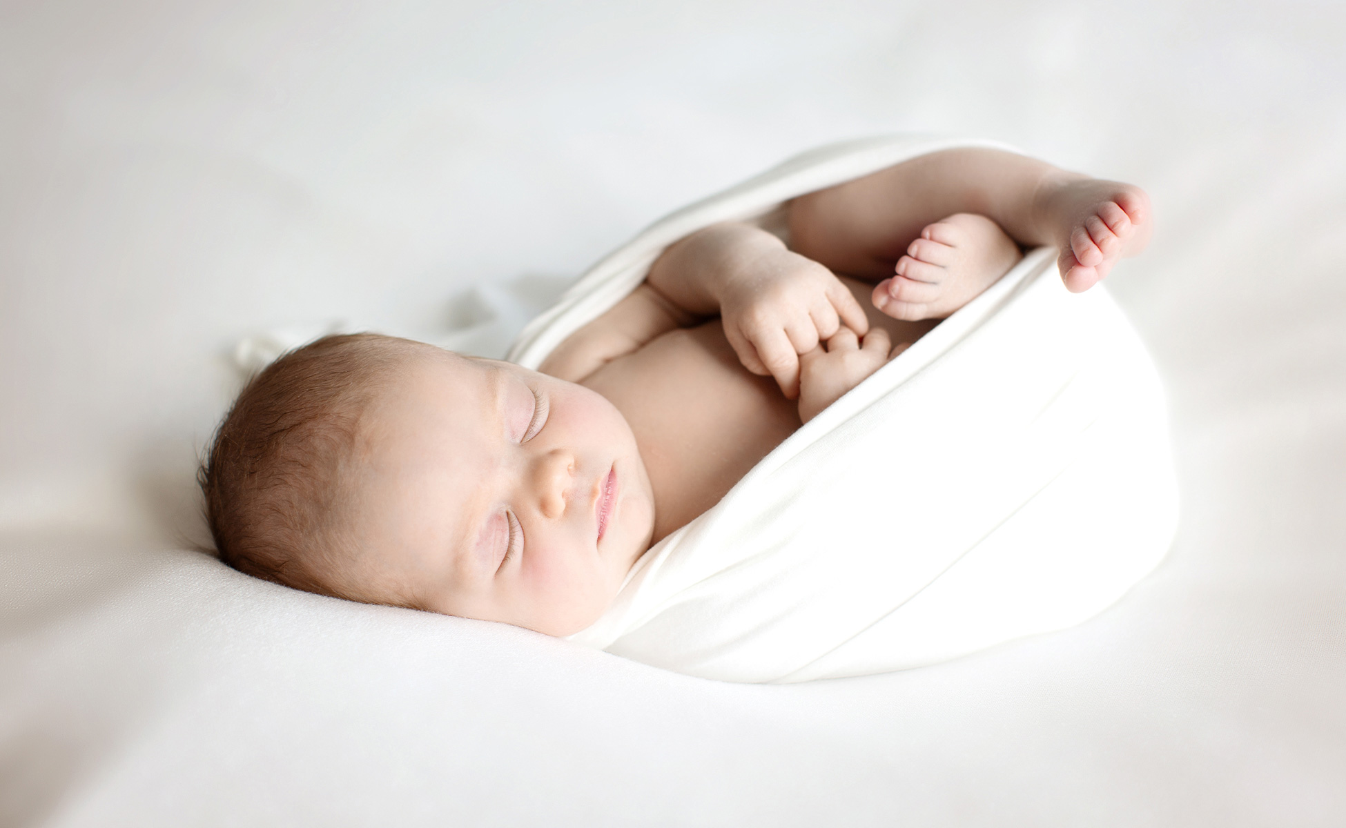 Julia Krückl Fotografie, Newborn Fotografie, Newborn Shootings, Babybauch Fotos, Babybauch fotografieren, professionelles BAbybauchshooting, Familienshootings, Familienbilder, Babyshooting Bezirk Mistelbach, Newborn Fotografin, Mistelbach Babyfotograf Mistelbach Familienfotograf Mistelbach, Babyfotos Mistelbach Neugeborenen Shooting Mistelbach Familienfotos Mistelbach, Fotografin Bezirk Mistelbach Babyshooting Mistelbach Umgebung Newborn Shooting Weinviertel Familienfotograf Weinviertel Fotograf Niederösterreich Baby Babyfotografie in der Nähe Mistelbach, natürliche Babyfotos Mistelbach liebevolle Familienfotos Mistelbach emotionale Newborn Fotografie authentische Familienbilder Niederösterreich Erinnerungen festhalten Babyfotos, Shootings Mistelbach, Shootings Laa an der Thaya, Shootings Wolkersdorf, Shootings Poysdorf, Shootings Gaweinstal,